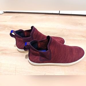 Rothy's Berry Latice Stitch Chelsea Sneaker